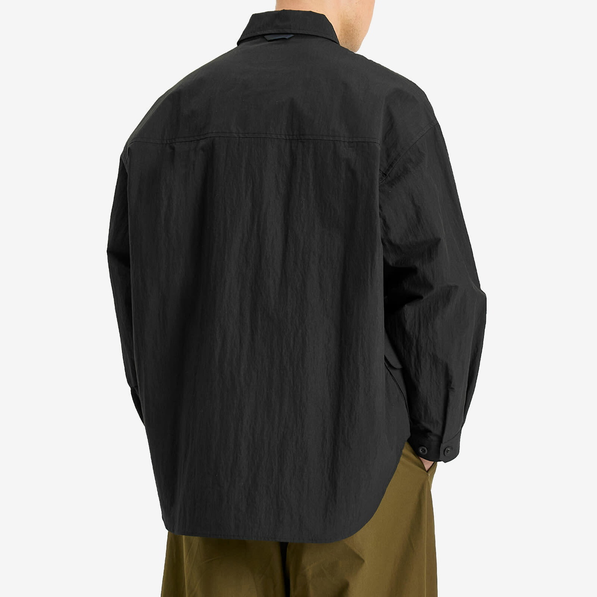 Poliquant Men's In-Outside Pockets Oversized CPO Shirt Jacket in Black
