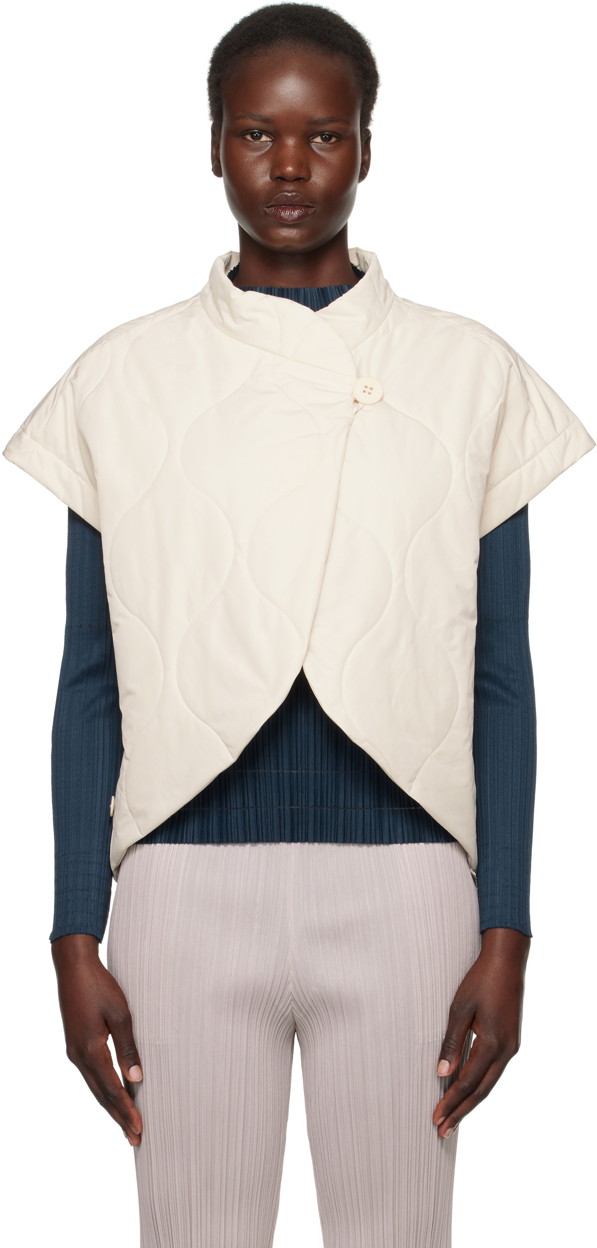PLEATS PLEASE ISSEY MIYAKE Off-White Asteroid Vest