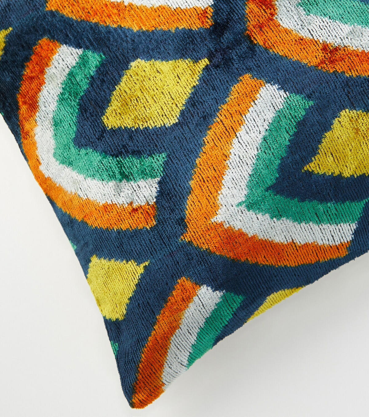 Les-Ottomans Silk and cotton velvet cushion