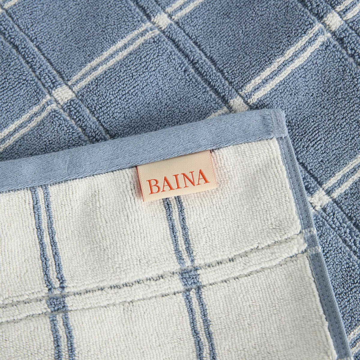 Baina Devon Bath Mat in Celeste/Chalk 