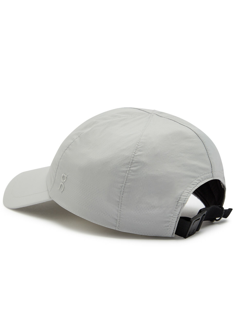 ON Lightweight Perforated Stretch-shell cap - Light Blue - One Size