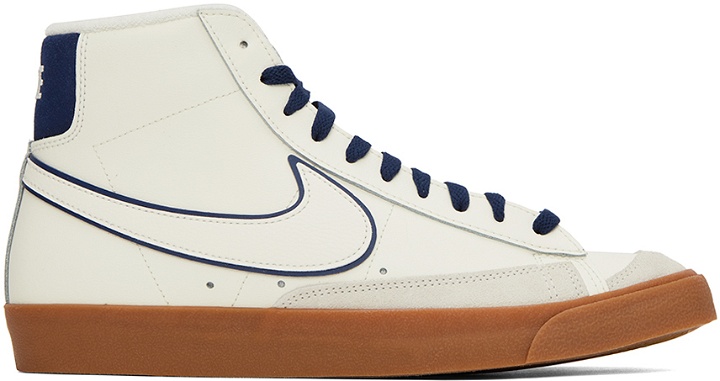 Photo: Nike White Blazer Mid '77 Sneakers