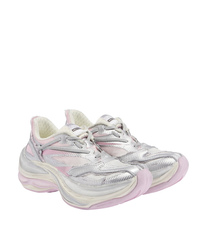 Photo: Balenciaga Jet sneakers