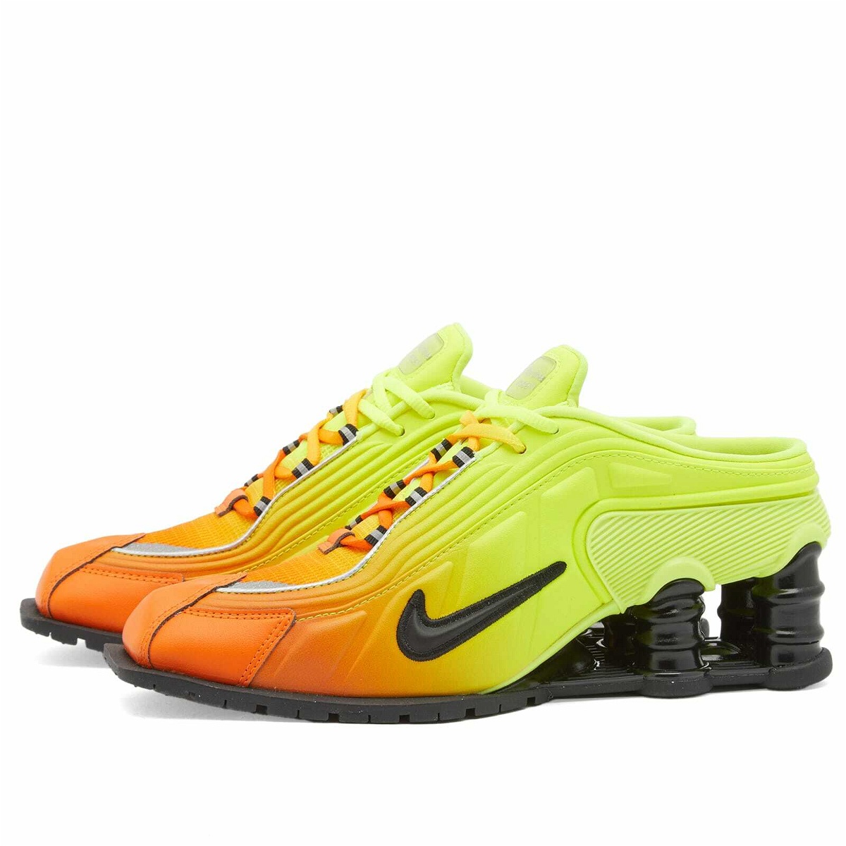 Photo: Nike x Martine Rose Shox MR4 Sneakers in Orange/Black/Silver
