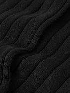 Johnstons of Elgin - Ribbed Cashmere-Blend Socks - Black
