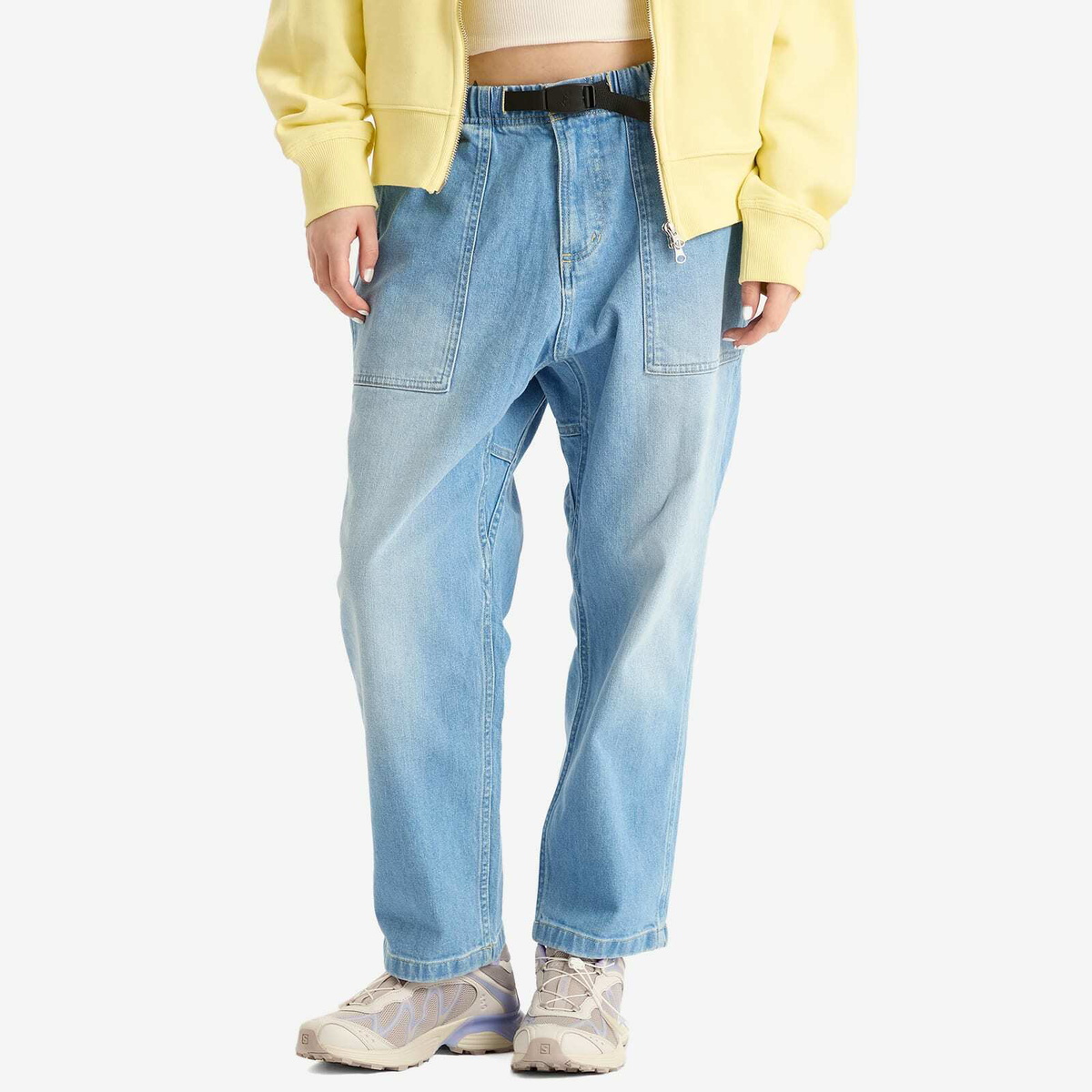 Gramicci Women's Stretch Denim Loose Tapered Pants in Medium Used