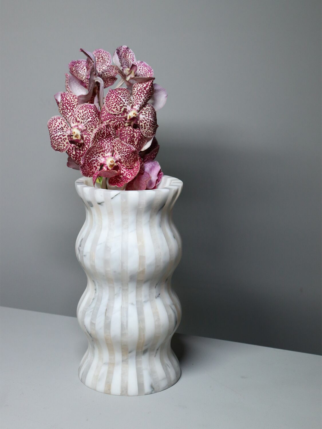EDITIONS MILANO Versilia White Vase