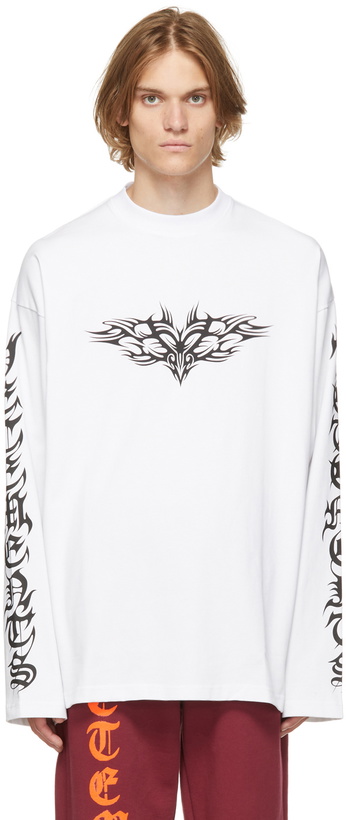 Photo: VETEMENTS White Gothic Logo Long Sleeve T-Shirt