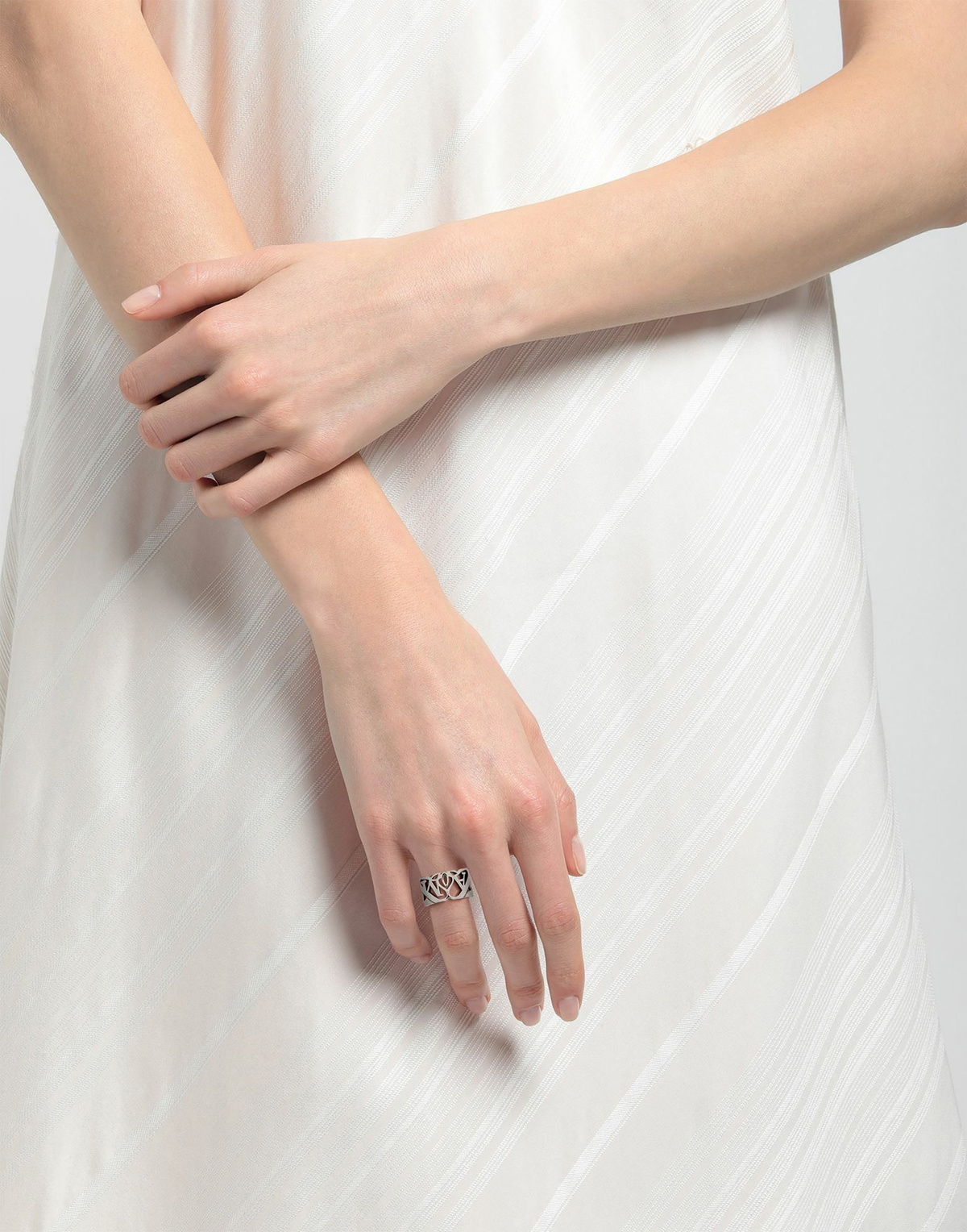 Mcqueen Womens Ring in Silver