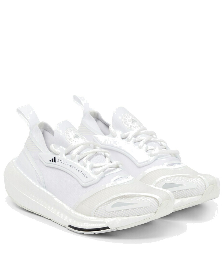 adidas gazelle silver green womens Adidas X Stella McCartney Women's Boost Treino Beige Low Top Sneakers