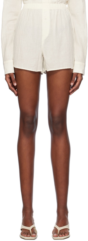 Photo: ÉTERNE Off-White Dylan Shorts