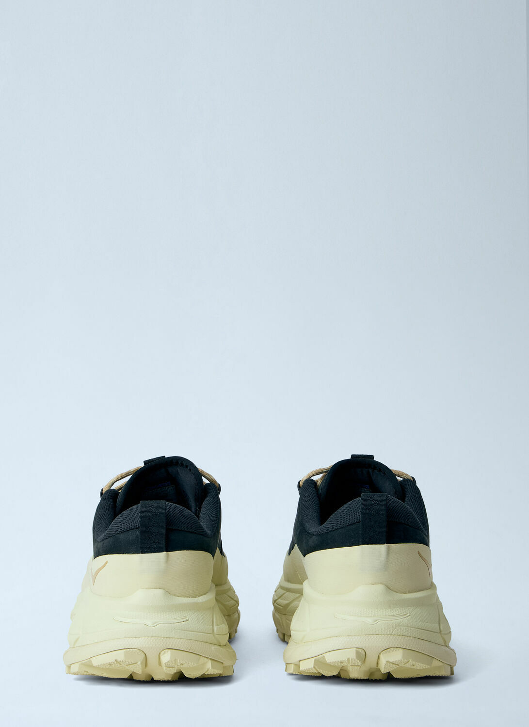 HOKA Tor Summit Sneaker