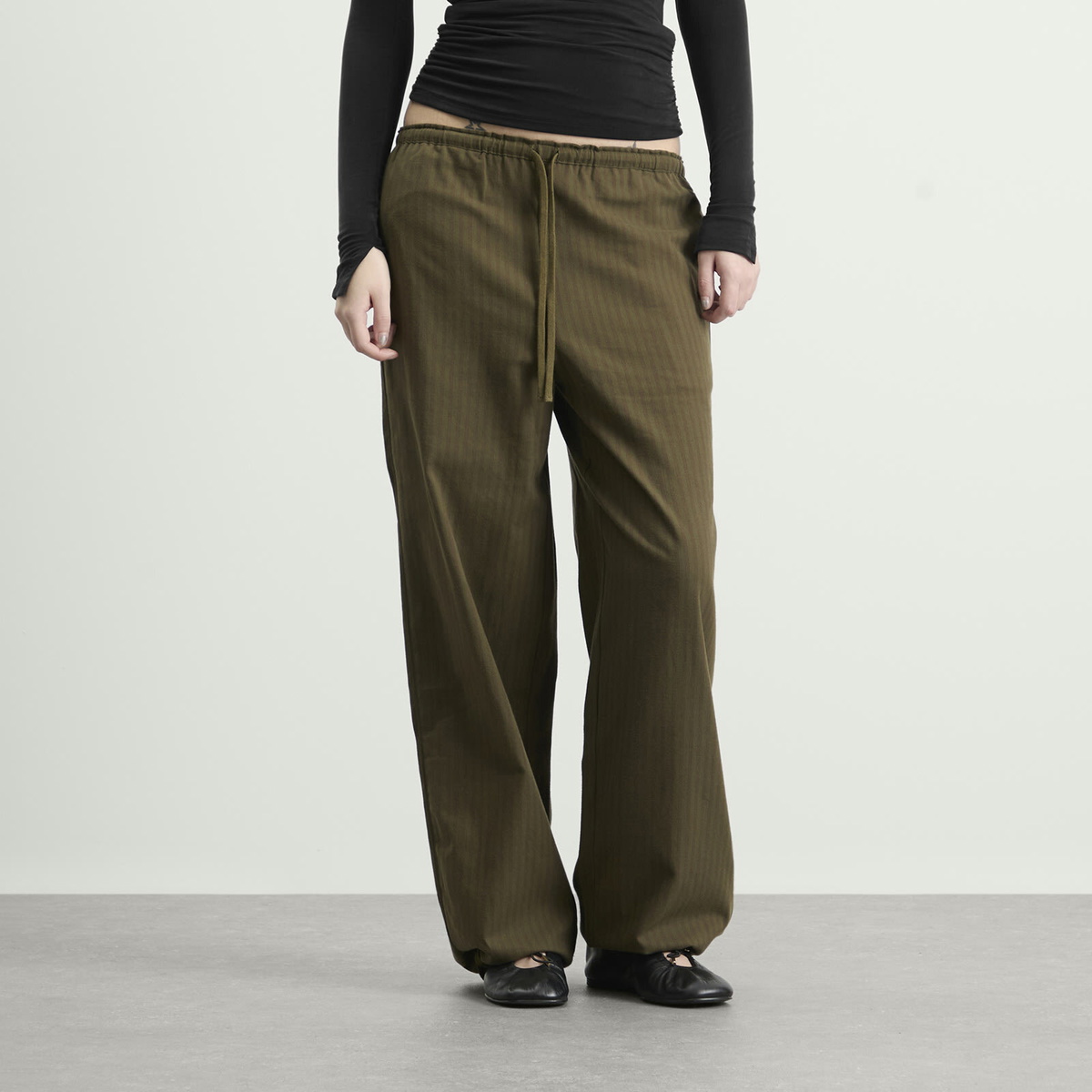Peachy Den Women's The Coppola Lounge Trouser in Stripe