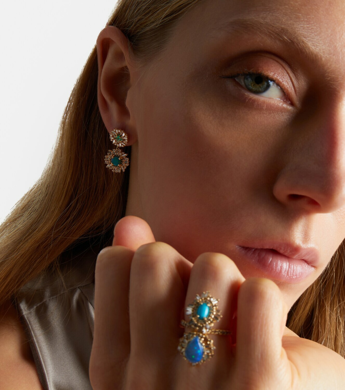Suzanne Kalan 18kt gold (750/1000) drop earrings with gemstones