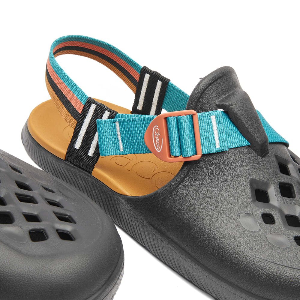 Chaco Men's Chillos Clog in Retro Black