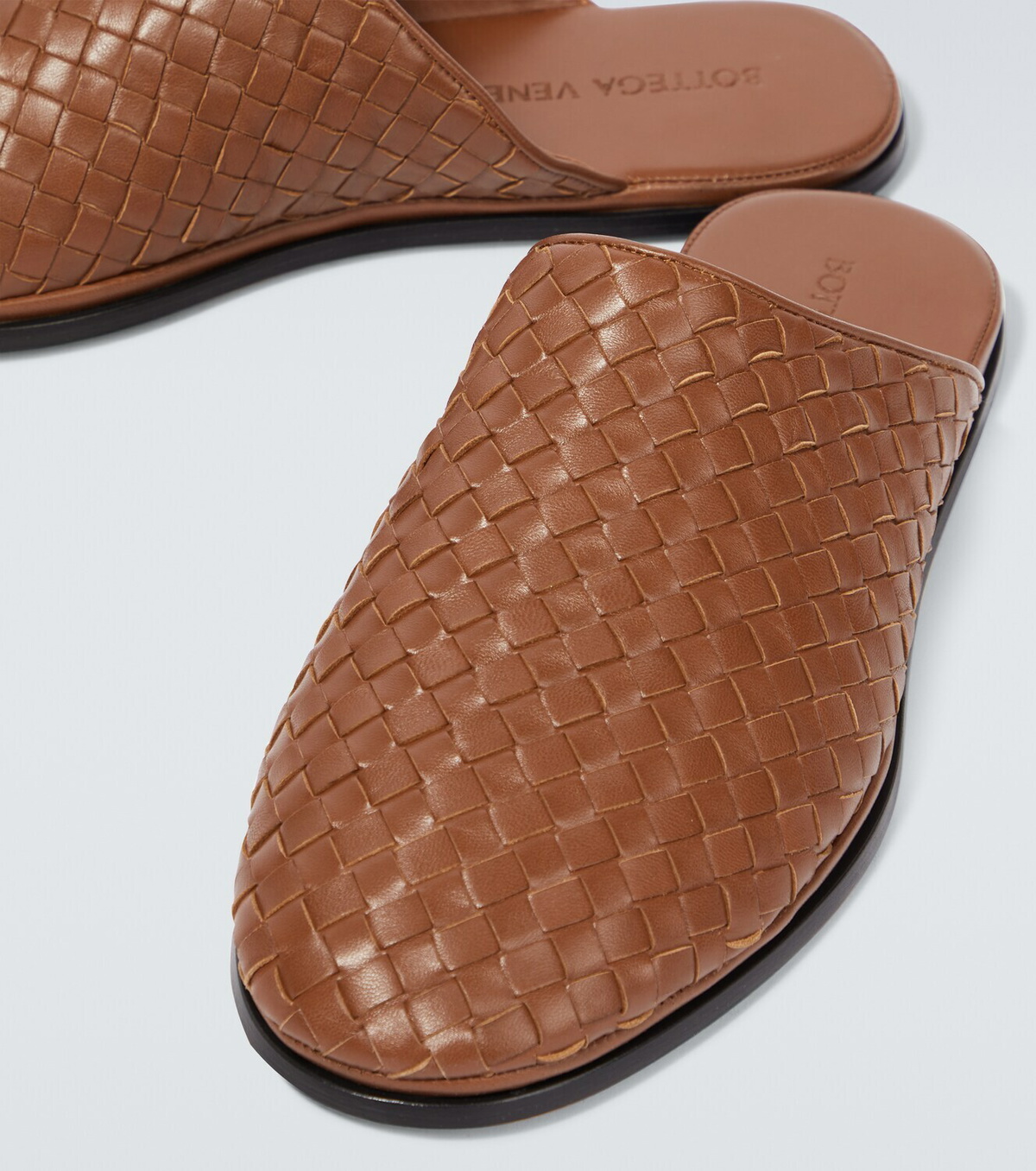サンダル Bottega Veneta Brown Leather Wave Slippers Bottega Veneta Intrecciato leather slippers Bottega Veneta