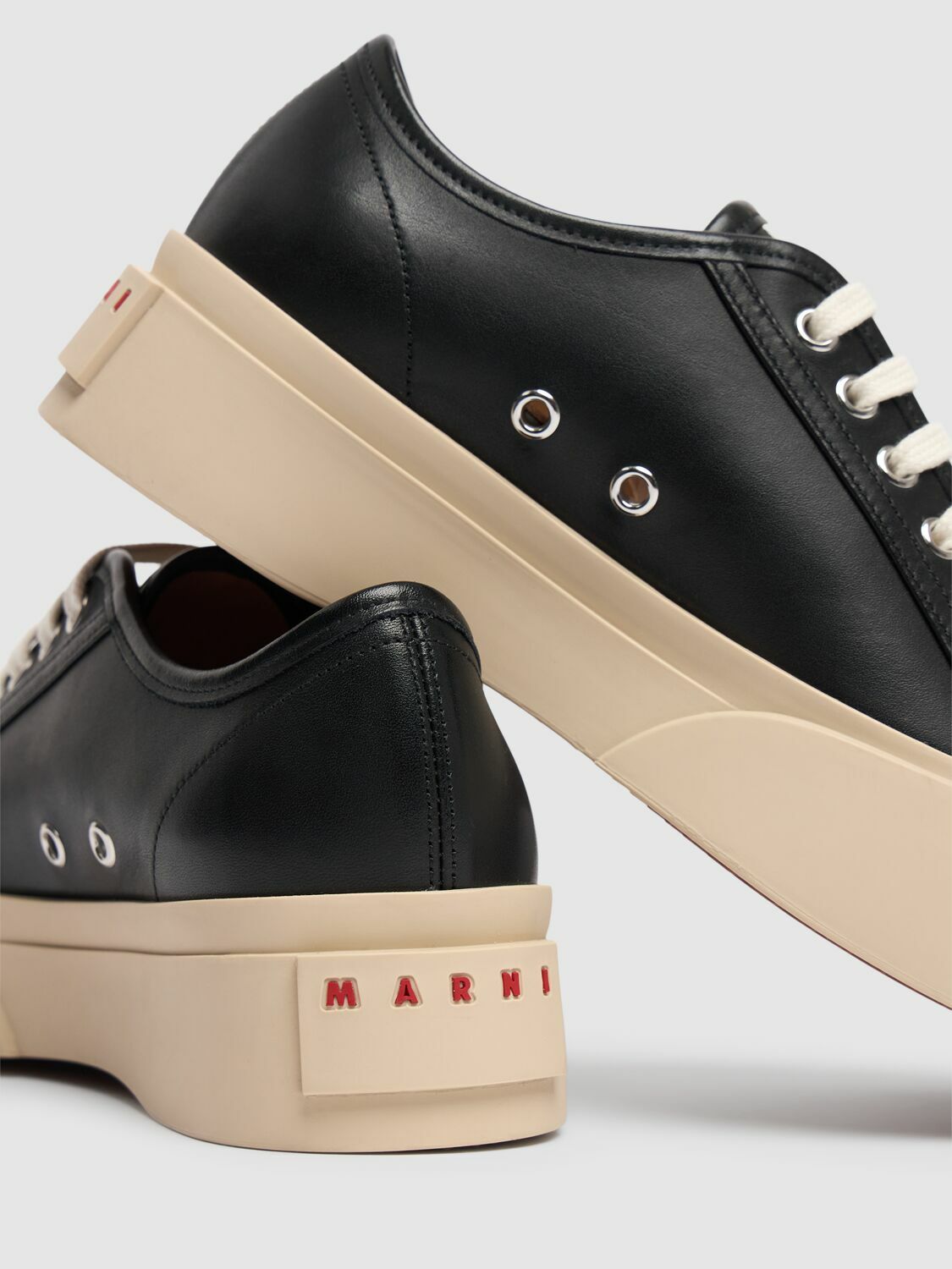 スニーカー MARNI Dot print leather low top sneakers Authentic Marni PATENT LEATHER GOOEY LOW-TOP SNEAKER Size 42
