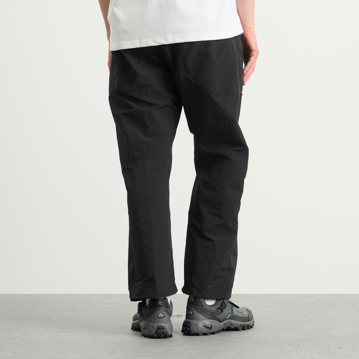 Nike Men's ACG UV Dolomiti Pant in Black/Summit White Nike