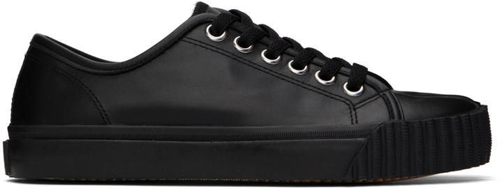 Photo: Maison Margiela Black Leather Tabi Low-Top Sneakers
