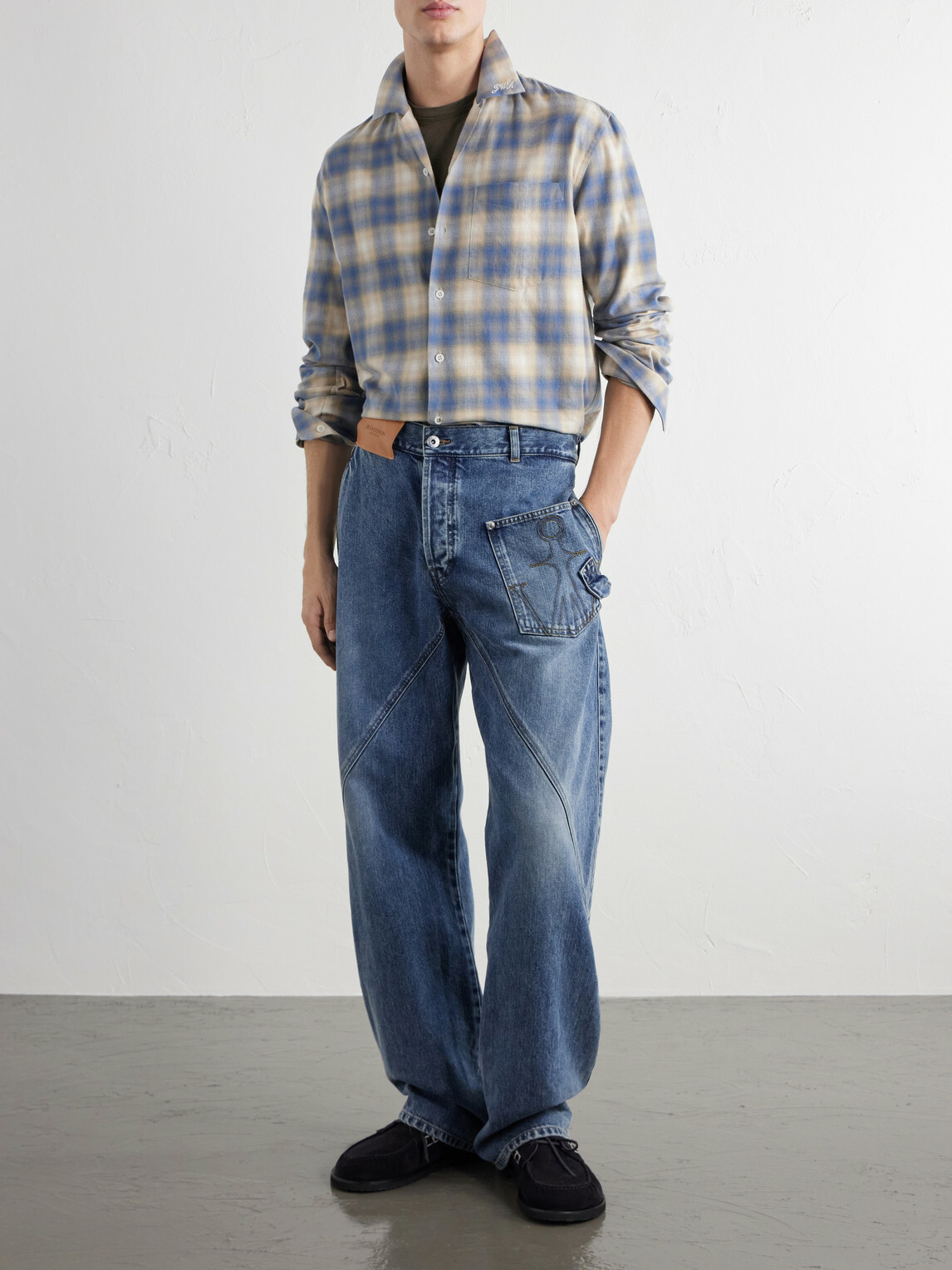 JW Anderson - Twisted Logo-Debossed Straight-Leg Jeans - Blue