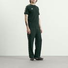 Umbro Men's Taped T-Shirt in Pine Grove/Pelican