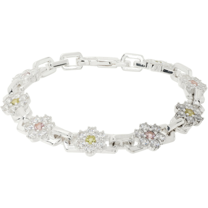 Photo: Hatton Labs Daisy Bracelet