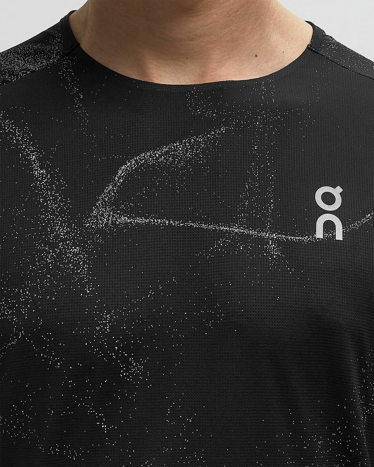 ON Performance-T Lumos Black Mens Shortsleefe