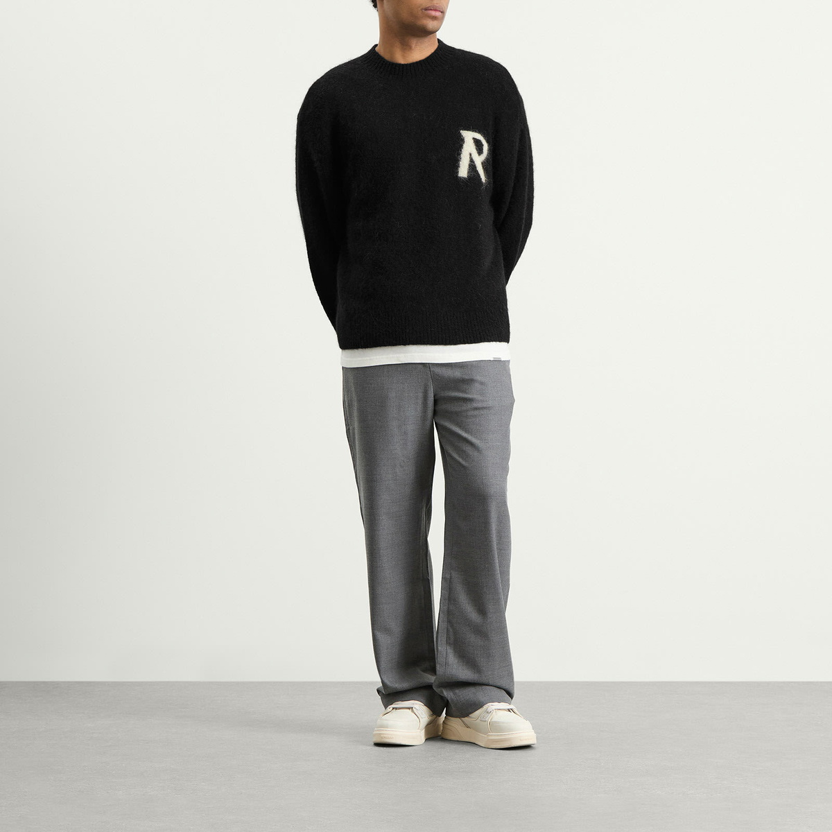 Represent Men's Logo Knit Jumper in Jet Black