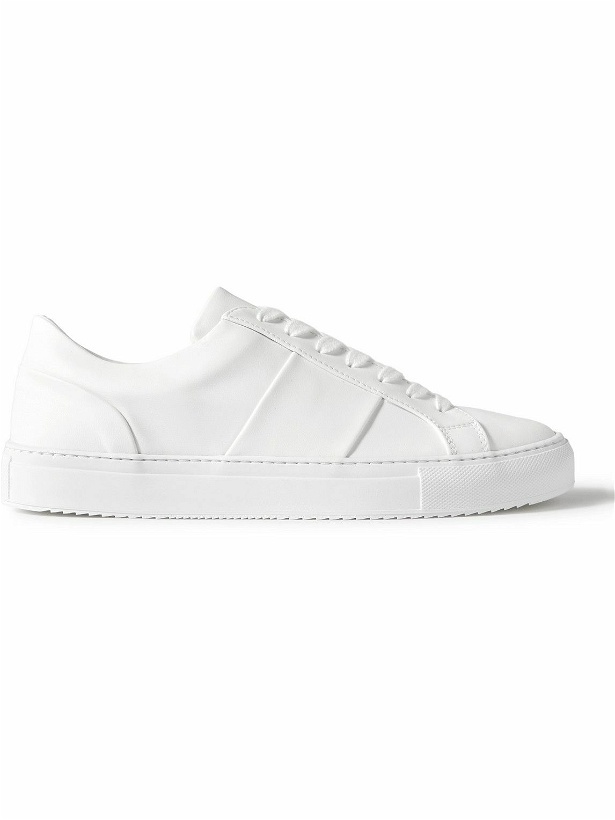 Photo: Mr P. - Eco Edition Larry VEGEA Sneakers - White
