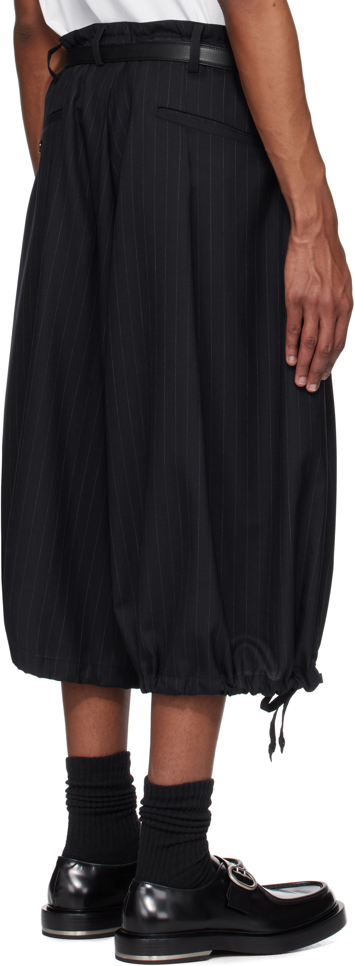 Khoki Navy Wide-Leg Cropped Shorts