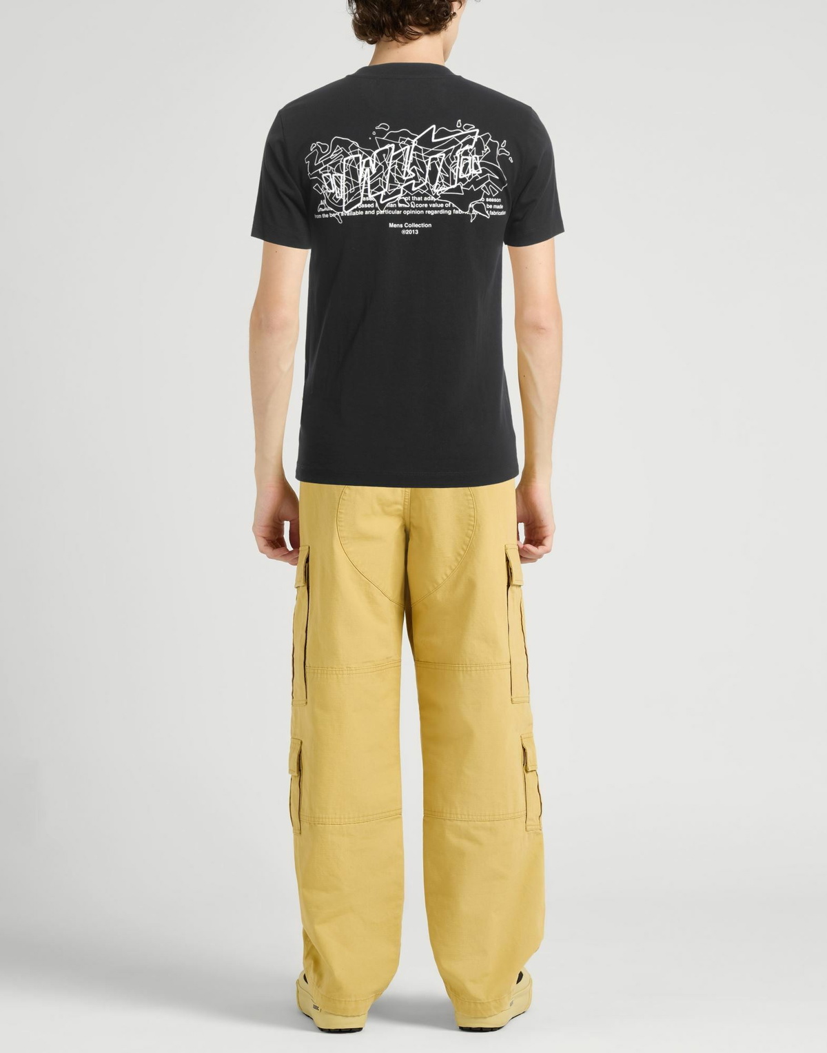 Off-white Mens T-shirt in Black