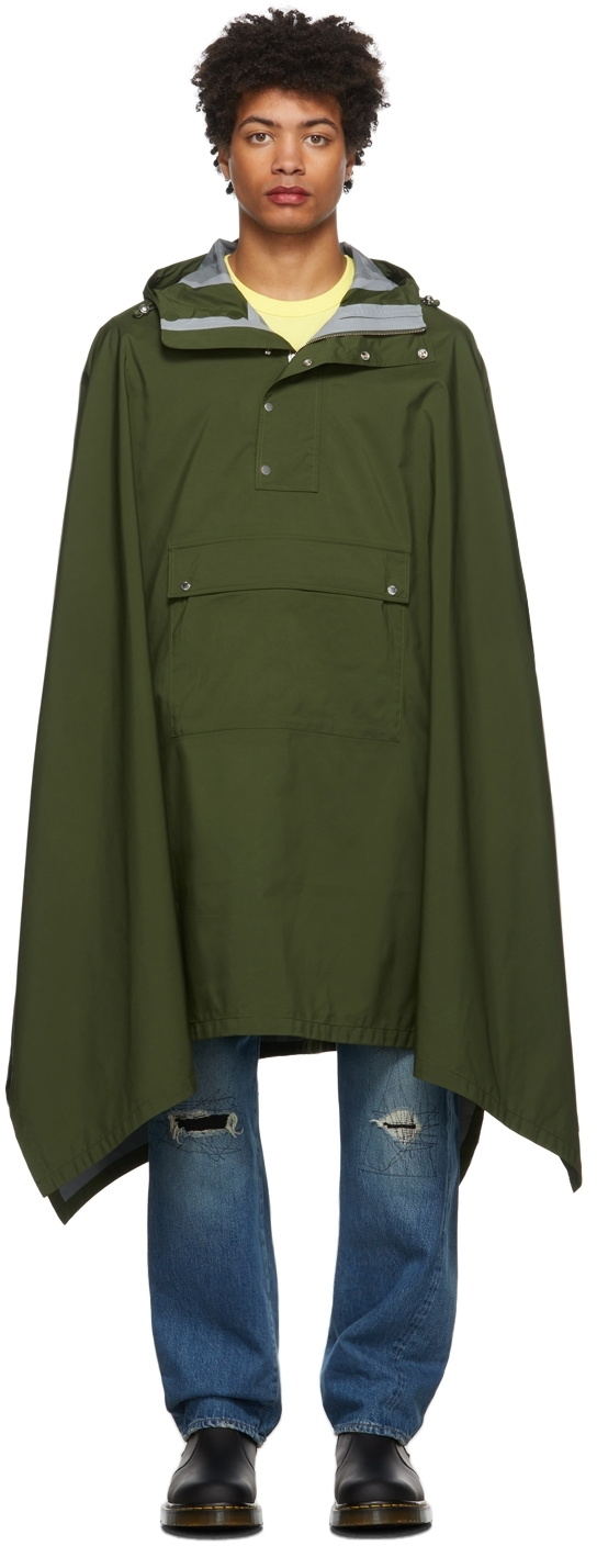 Maison Kitsuné Green Puma Edition Waterproof Poncho Maison Kitsune