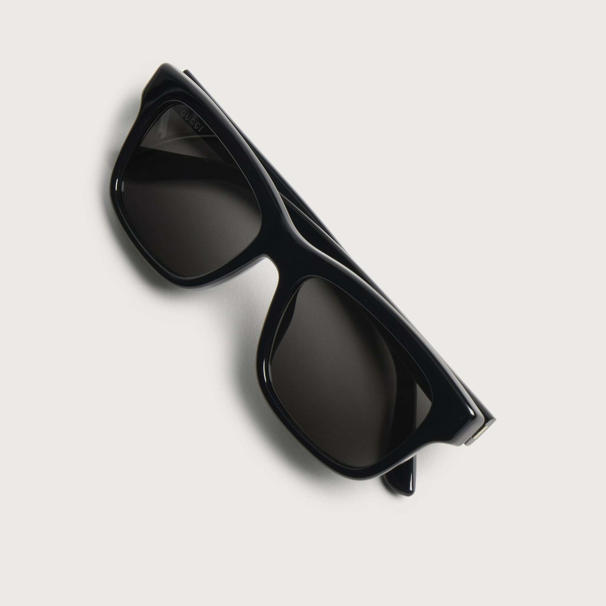 Gucci Men's GG2243S Lettering Sunglasses in Black/Grey