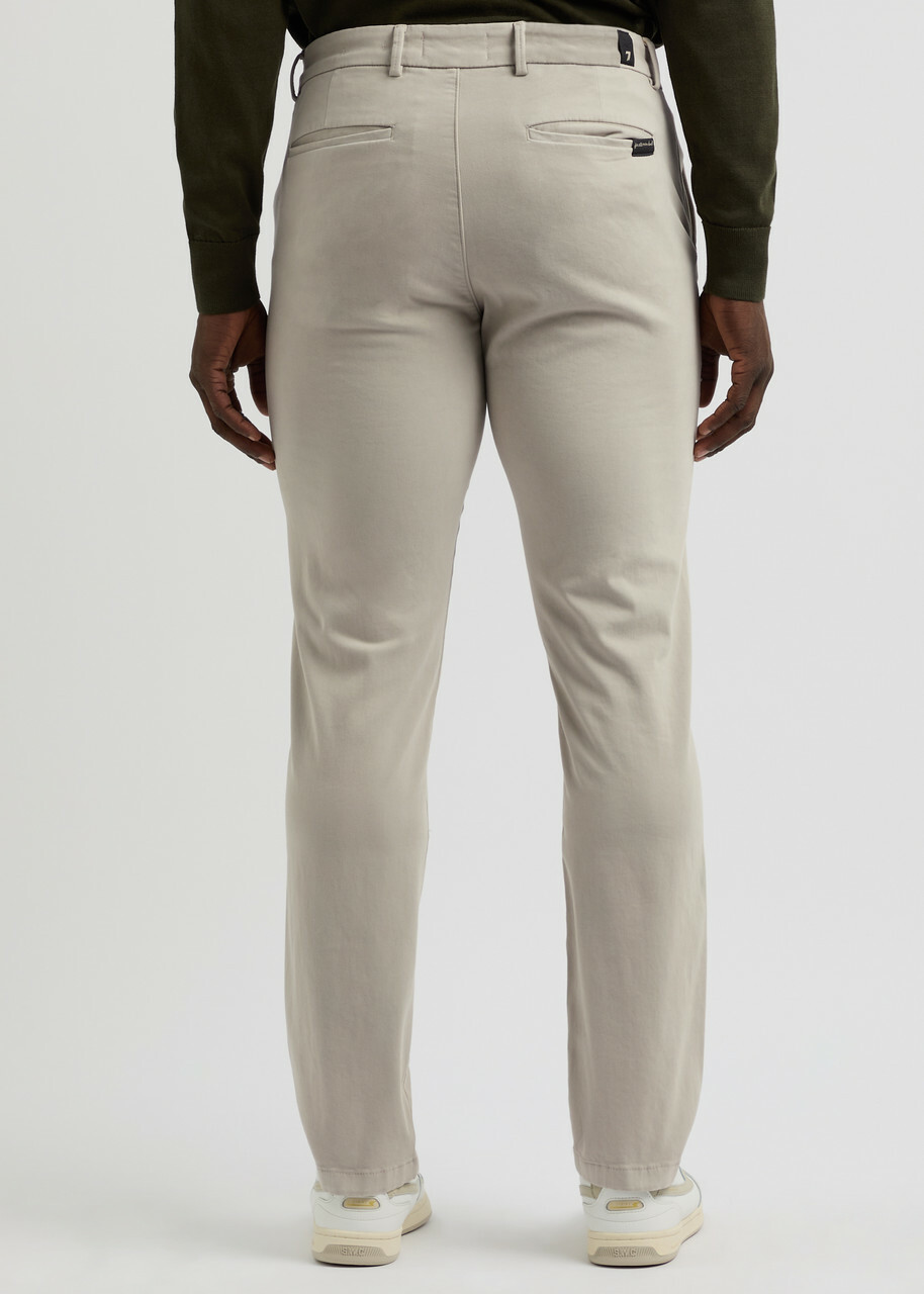 7 For All Mankind Slimmy Luxe Performance Chinos Grey