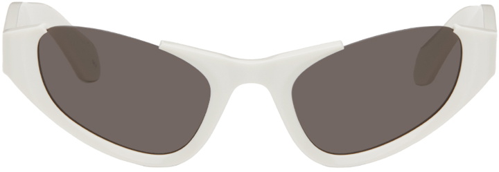 Photo: ALAÏA White Cat-Eye Sunglasses