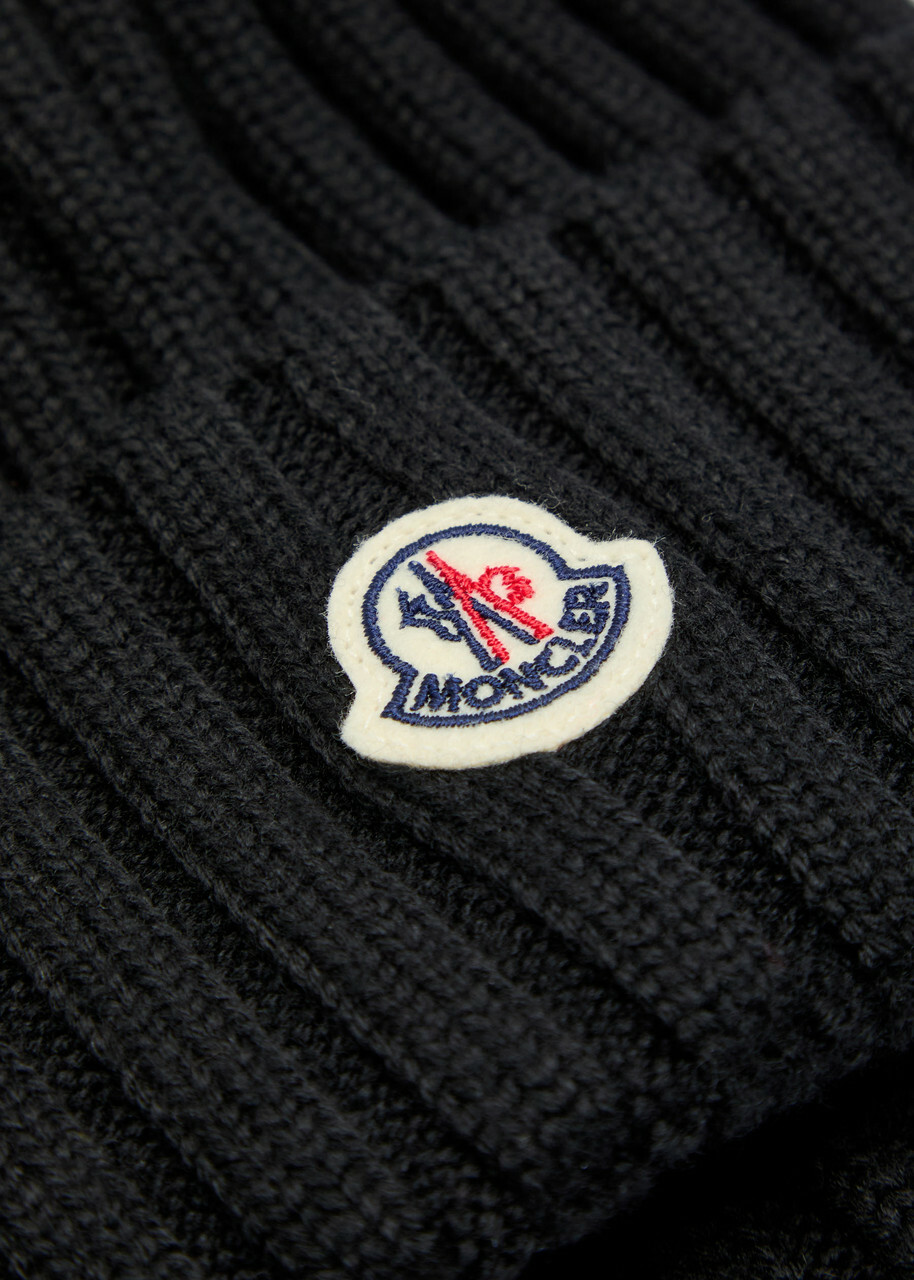Moncler Ribbed Wool Bobble hat - Black - One Size