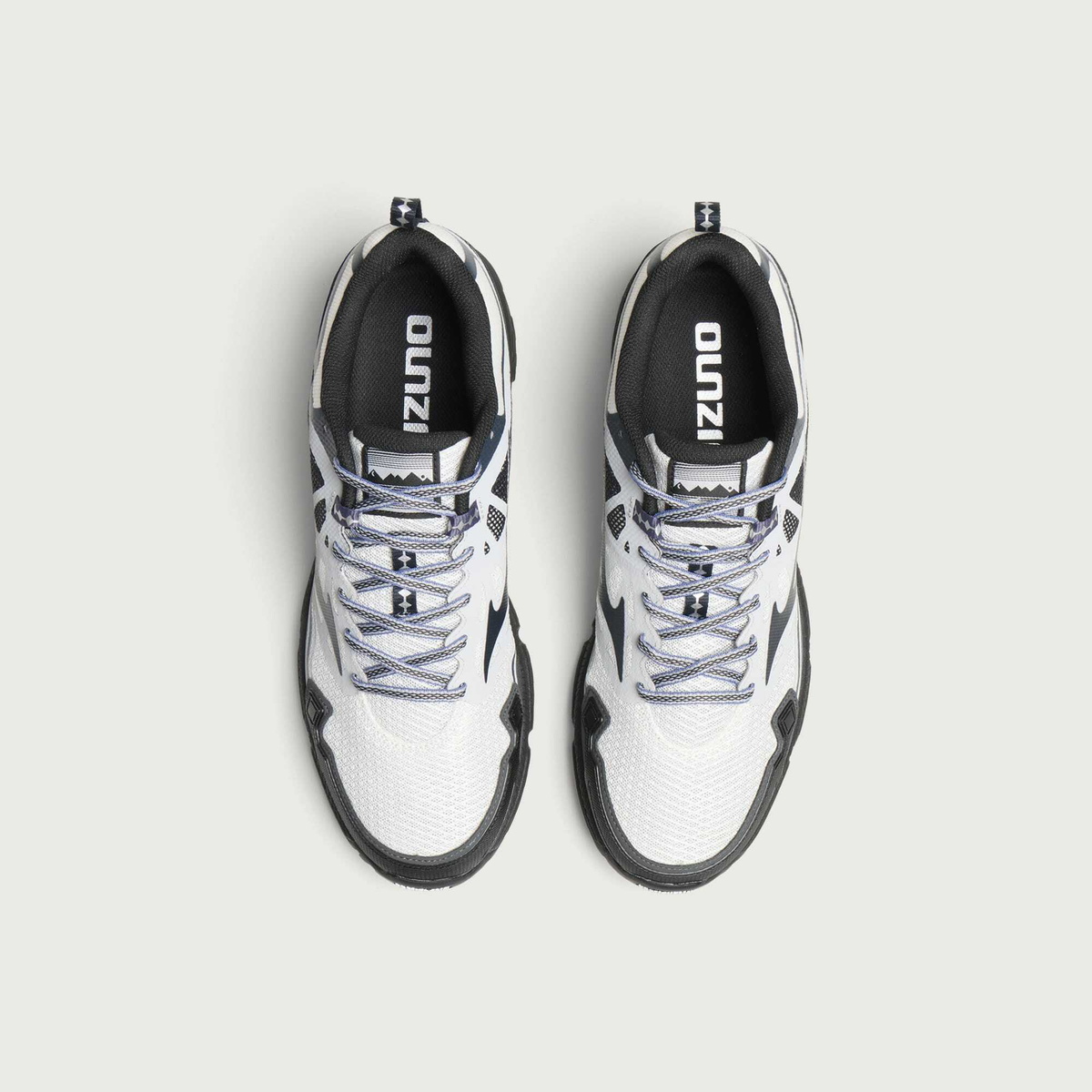Mizuno Men's Wave Daichi LS Sneaker in Snow White/Carbon/Black