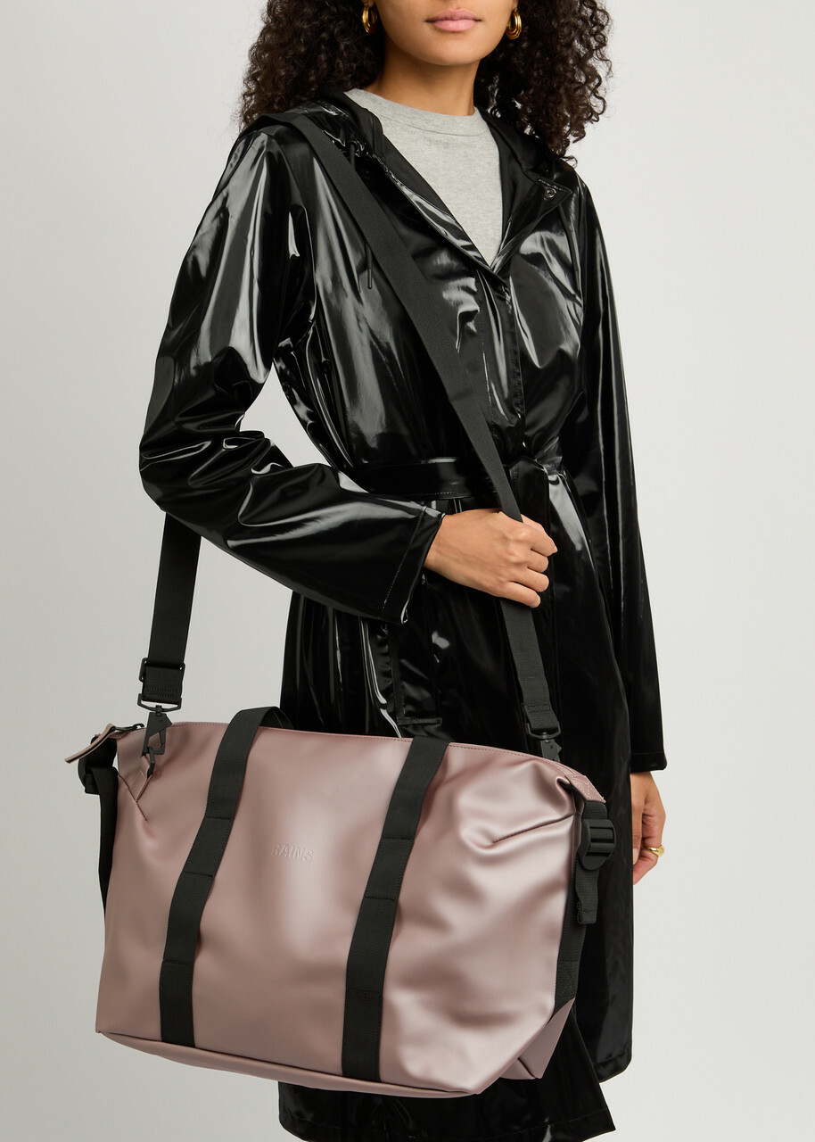 Rains Hilo Weekend Small Rubberised Holdall - Lilac