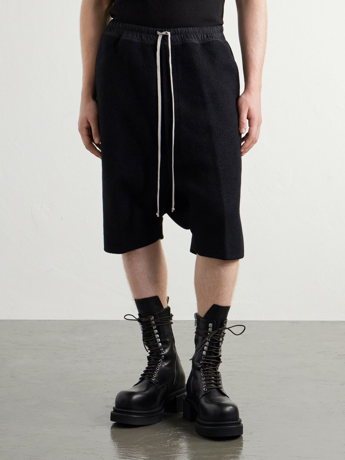 Rick Owens - Rick's Pods Straight-Leg Cashmere Drawstring Shorts - Black