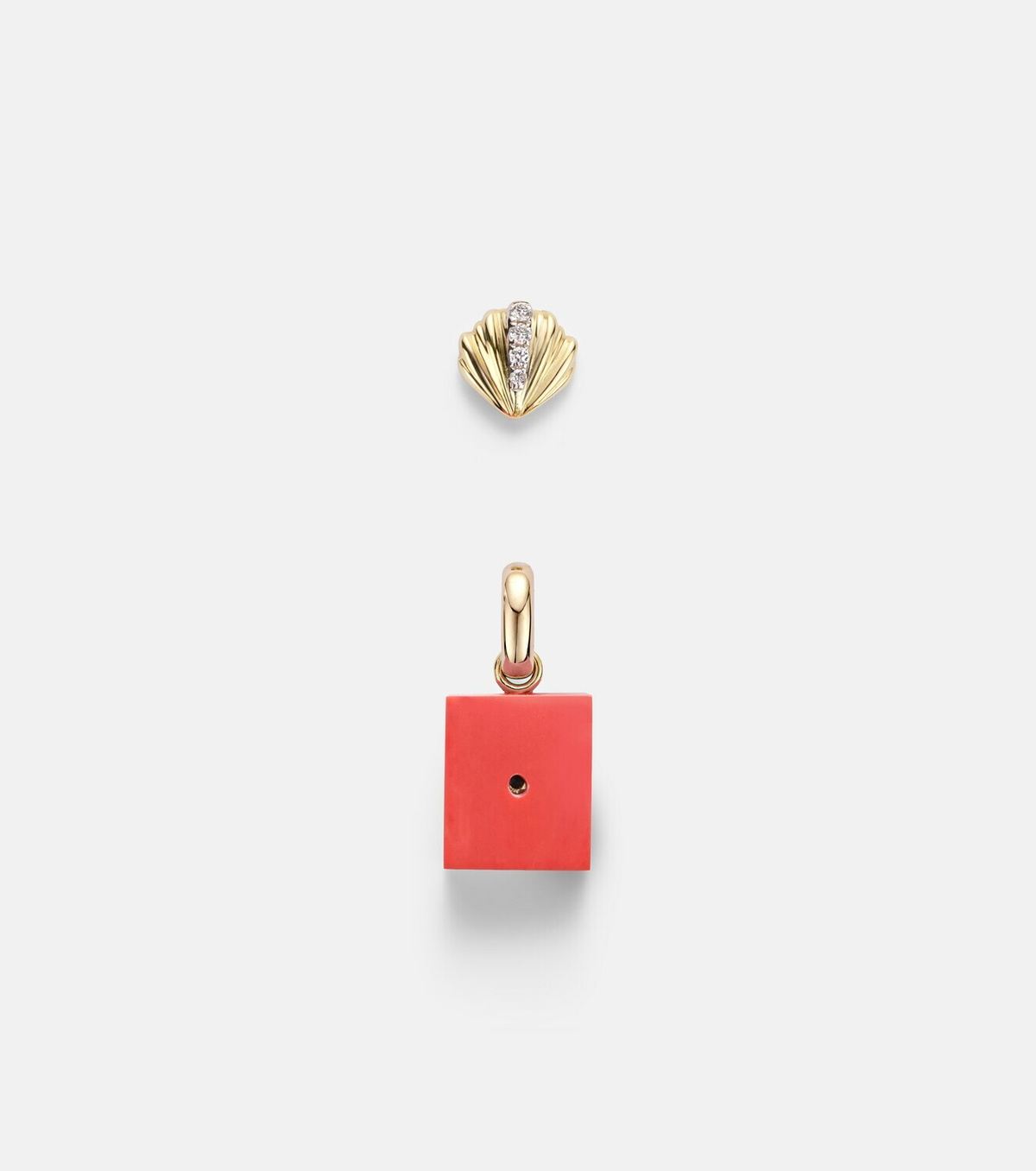 Yvonne Léon Coquillage and Le Cubo 9kt gold single earring and pendant set with diamonds