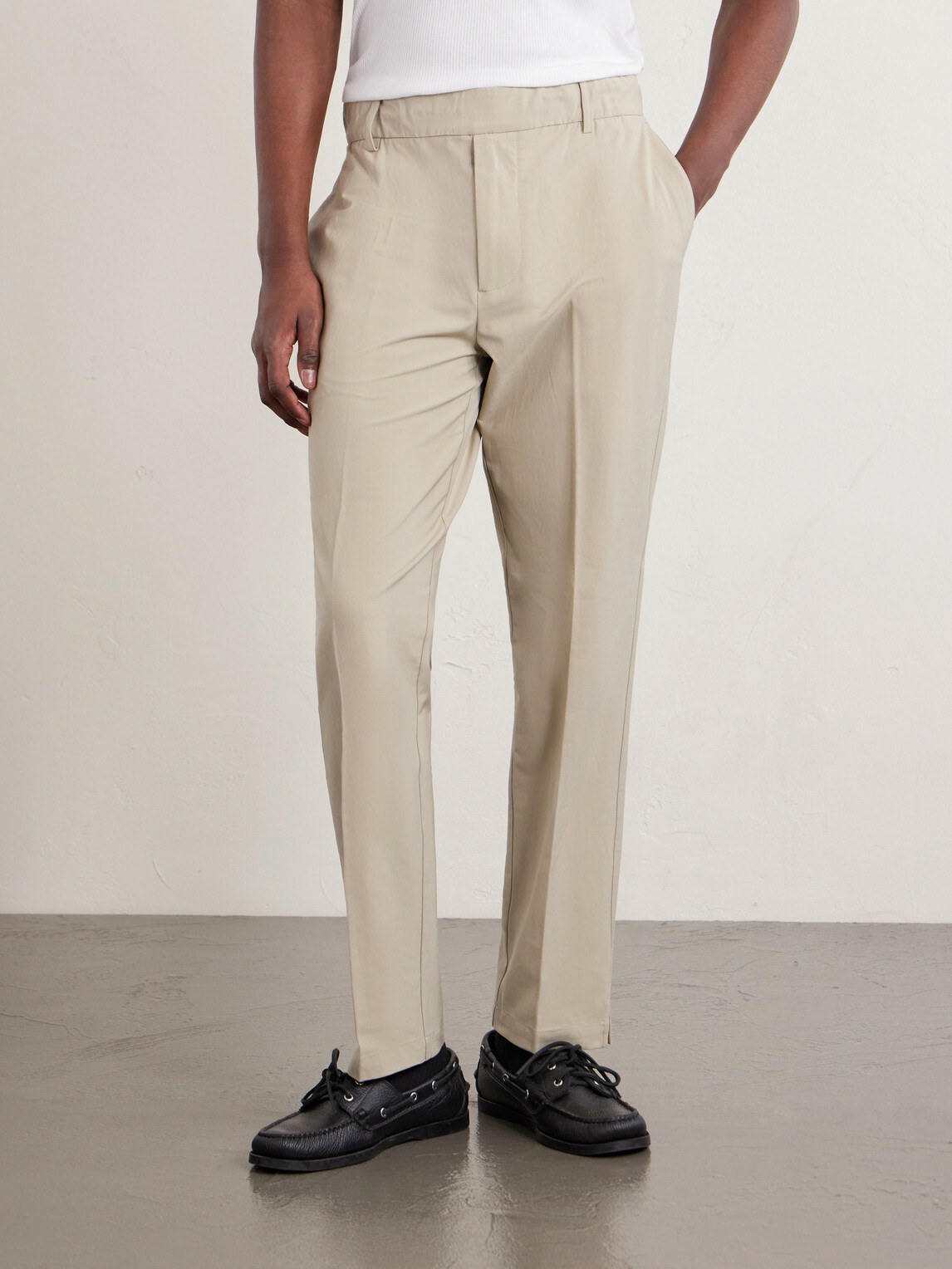 James Perse - Golf Slim-Fit Stretch Cotton-Blend Trousers - Neutrals