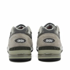 New Balance Men's M991GL - Made in England Sneakers in Grey/Silver