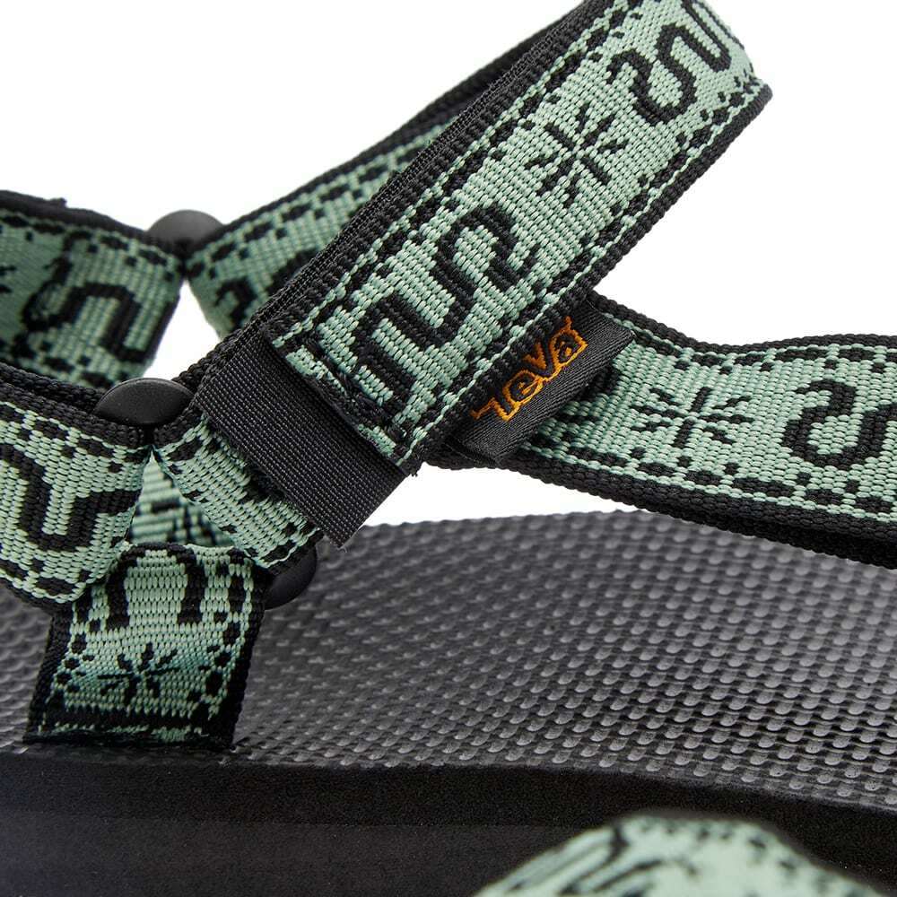 teva sandals bandana