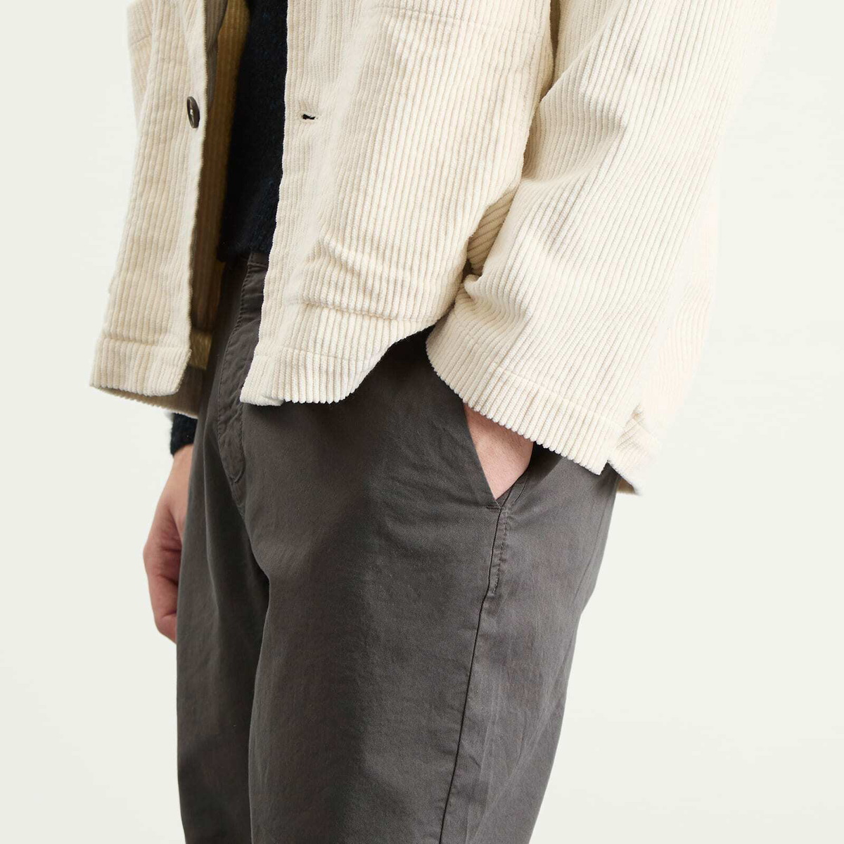 Kestin Men's Inverness Trousers in Charcoal Twill