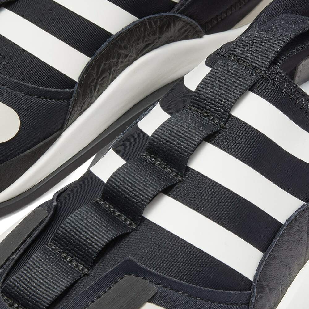 Y-3 Men's Qisan Cozy Sneakers in Black/White/Chalk Y-3