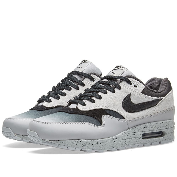 Photo: Nike Air Max 1 Premium Grey