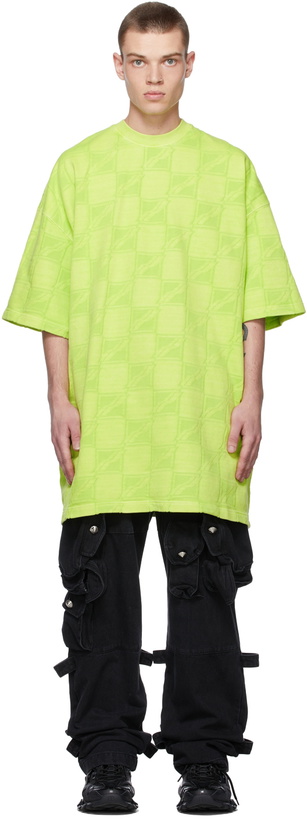 Photo: We11done Green Oversized Zurry T-Shirt