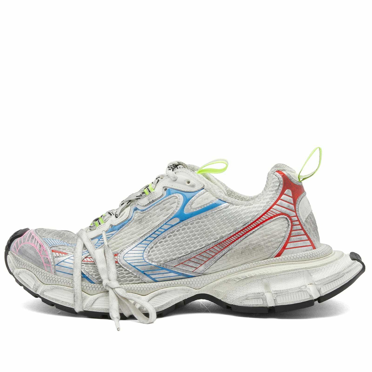 【BALENCIAGA】3XL sneakers White/Red/Blue Balenciaga 3XL Sneakers in White, Red, Blue | Designer