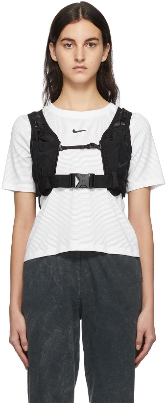Photo: Nike Black Transform Vest Pack
