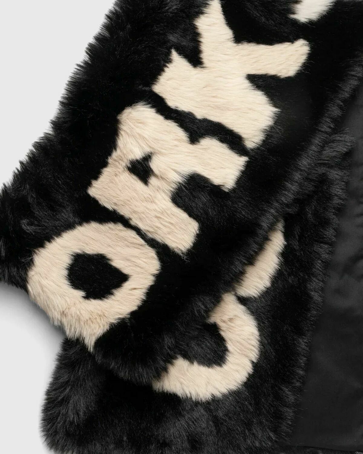 032c Anti Gauguin Faux Fur Scarf Black Scarves